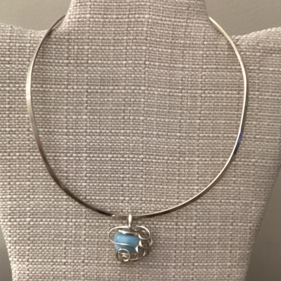 Unbranded Jewelry - Sterling 925 LARIMAR Dominican Republic choker and pendant blue silver necklace